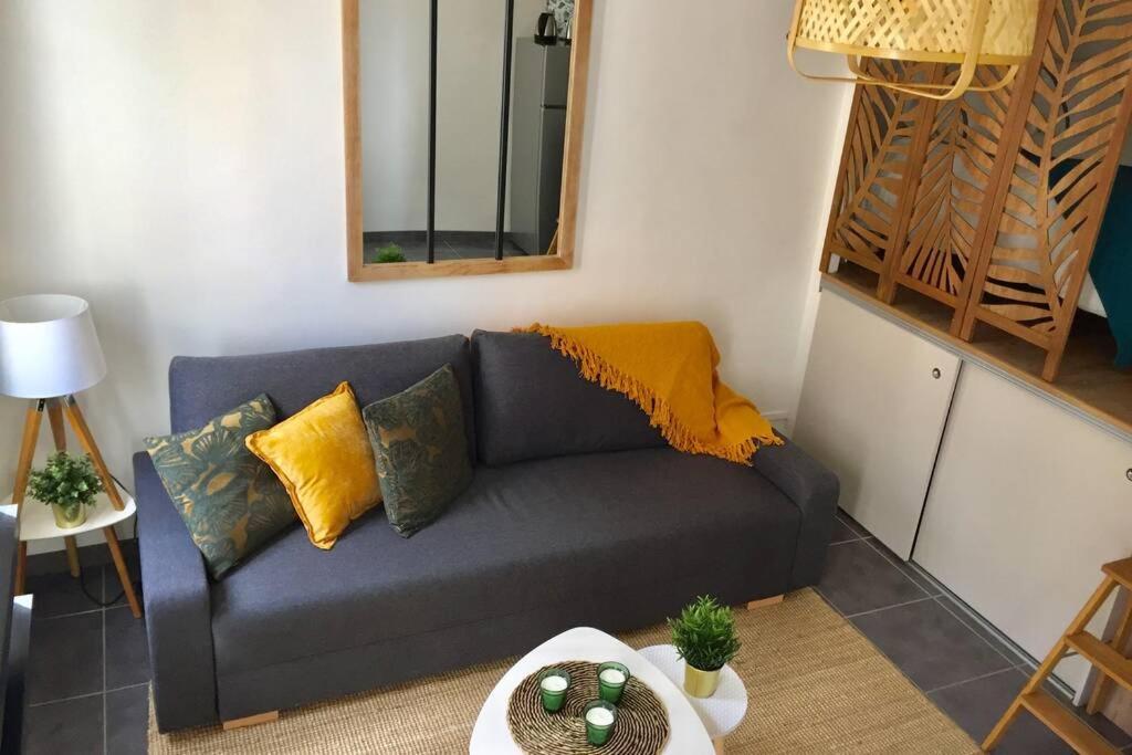 Studio 12 Vieux Port Apartment La Ciotat Bagian luar foto